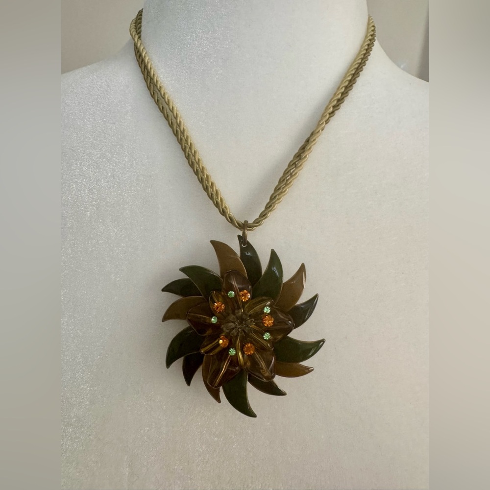Dynamic Brown and Gold Sunburst Pendant Necklace